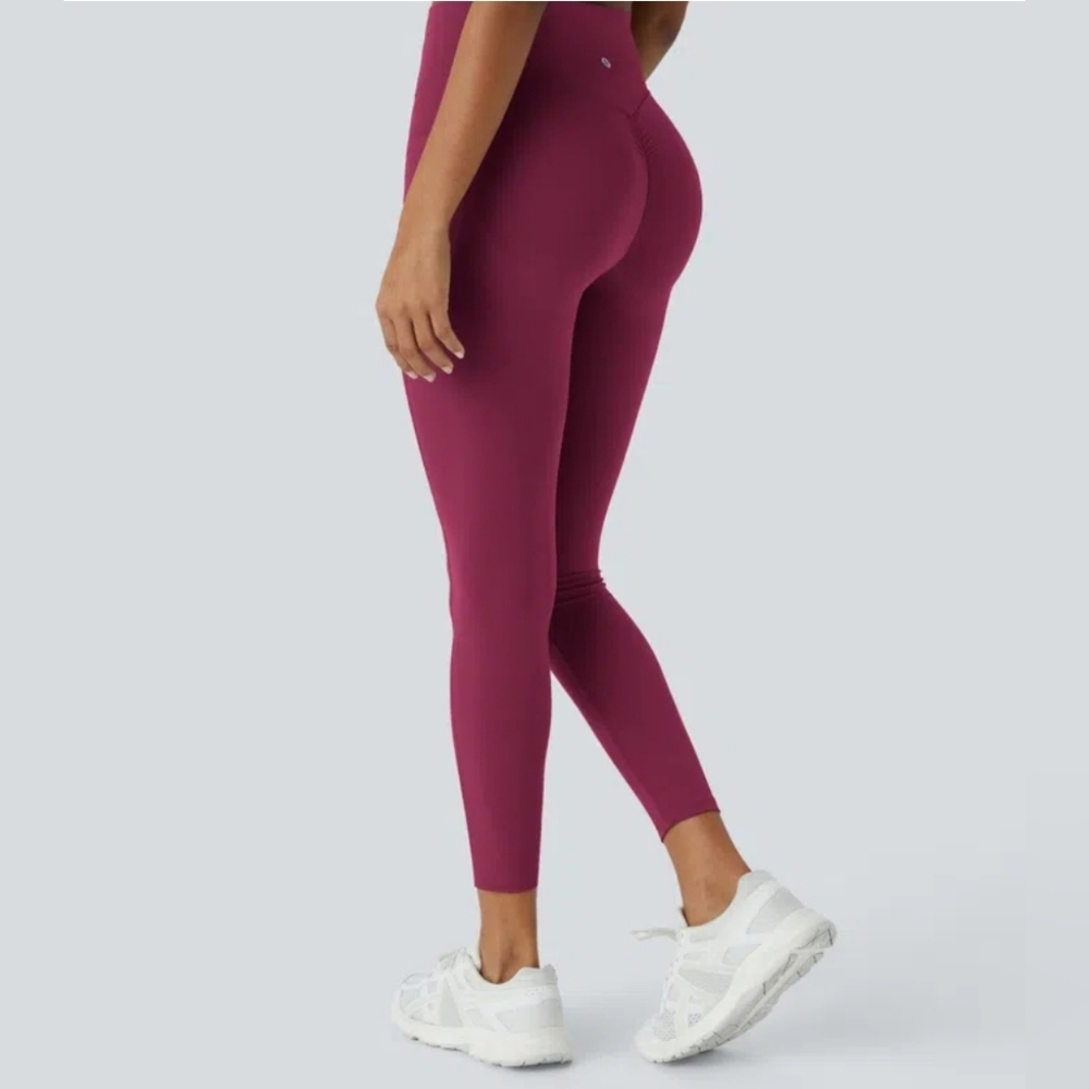 Halara shaping butt lifting leggings